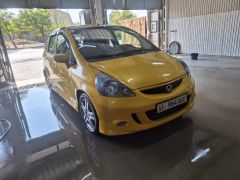 Фото авто Honda Jazz