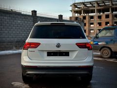 Фото авто Volkswagen Tiguan