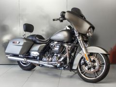 Сүрөт унаа Harley-Davidson Street Glide