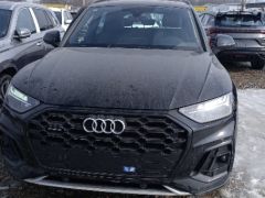 Photo of the vehicle Audi Q5