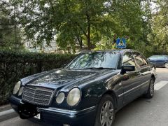 Photo of the vehicle Mercedes-Benz E-Класс