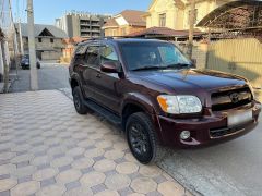 Фото авто Toyota Sequoia