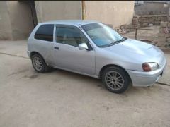 Сүрөт унаа Toyota Starlet