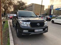 Фото авто Toyota Land Cruiser