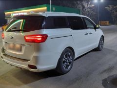 Сүрөт унаа Kia Carnival