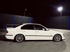 Фото авто BMW 5 серии