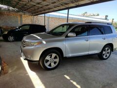 Сүрөт унаа Toyota Highlander