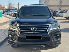 Photo of the vehicle Lexus LX