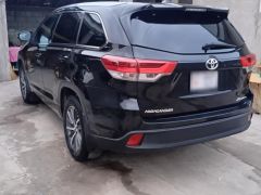 Фото авто Toyota Highlander