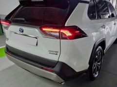 Сүрөт унаа Toyota RAV4