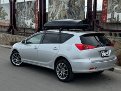 Photo of the vehicle Toyota Caldina