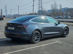 Фото авто Tesla Model 3