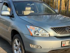 Photo of the vehicle Lexus RX