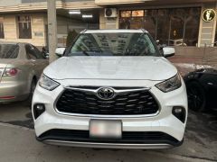 Сүрөт унаа Toyota Highlander