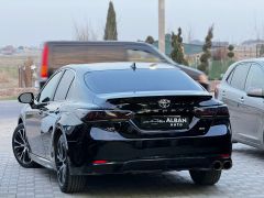 Photo of the vehicle Toyota Camry