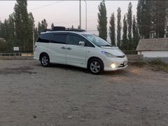 Photo of the vehicle Toyota Estima