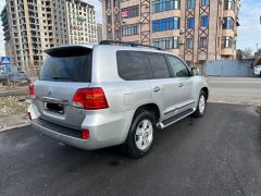 Сүрөт унаа Toyota Land Cruiser