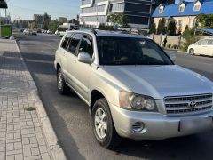 Сүрөт унаа Toyota Highlander