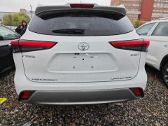 Сүрөт унаа Toyota Highlander