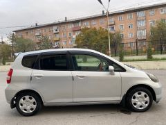 Фото авто Honda Fit