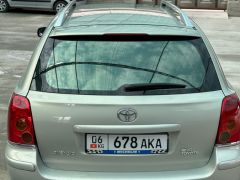 Фото авто Toyota Avensis