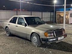 Фото авто Mercedes-Benz W124