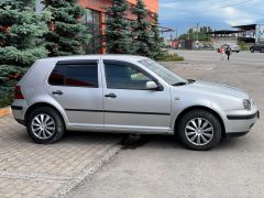 Фото авто Volkswagen Golf