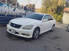 Сүрөт унаа Toyota Crown