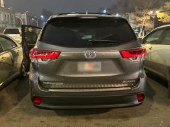 Сүрөт унаа Toyota Highlander