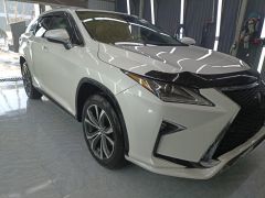 Photo of the vehicle Lexus RX