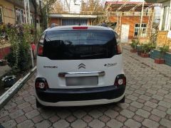 Photo of the vehicle Citroen C3 Picasso