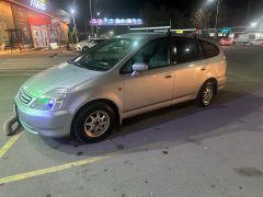 Сүрөт унаа Honda Stream