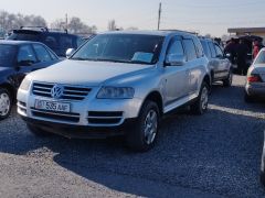 Фото авто Volkswagen Touareg