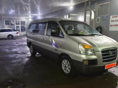 Сүрөт унаа Hyundai Starex (H-1)