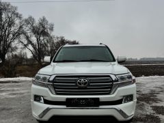 Photo of the vehicle Toyota Land Cruiser