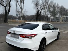 Photo of the vehicle Toyota Camry