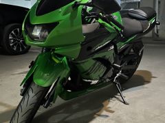 Сүрөт унаа Kawasaki Ninja