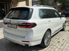 Фото авто BMW X7