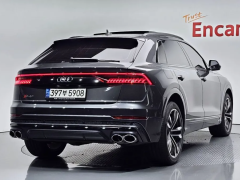 Сүрөт унаа Audi SQ8