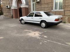 Photo of the vehicle Mercedes-Benz W124