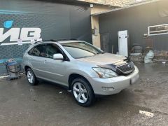 Photo of the vehicle Lexus RX