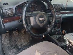 Сүрөт унаа Audi A4