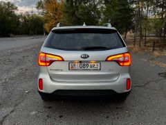 Сүрөт унаа Kia Sorento