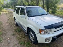 Photo of the vehicle Infiniti QX