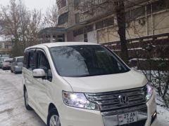 Сүрөт унаа Honda Stepwgn