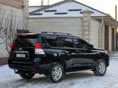 Сүрөт унаа Toyota Land Cruiser Prado