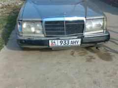 Сүрөт унаа Mercedes-Benz W124