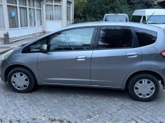 Фото авто Honda Fit