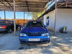 Фото авто Volkswagen Golf