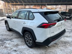 Сүрөт унаа Toyota RAV4